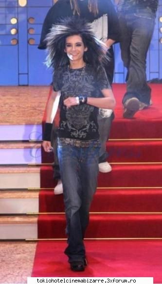 bill are blugii prea stramtzi!! vazut are bill? &nbsp; &nbsp; &nbsp; Strify's girlfriend