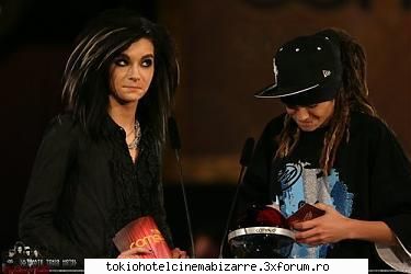 poze coment amuzant omg bill sfarsit bila live canalul !!t: scrie aici cum deschide? umm...tom! magic vodoo power